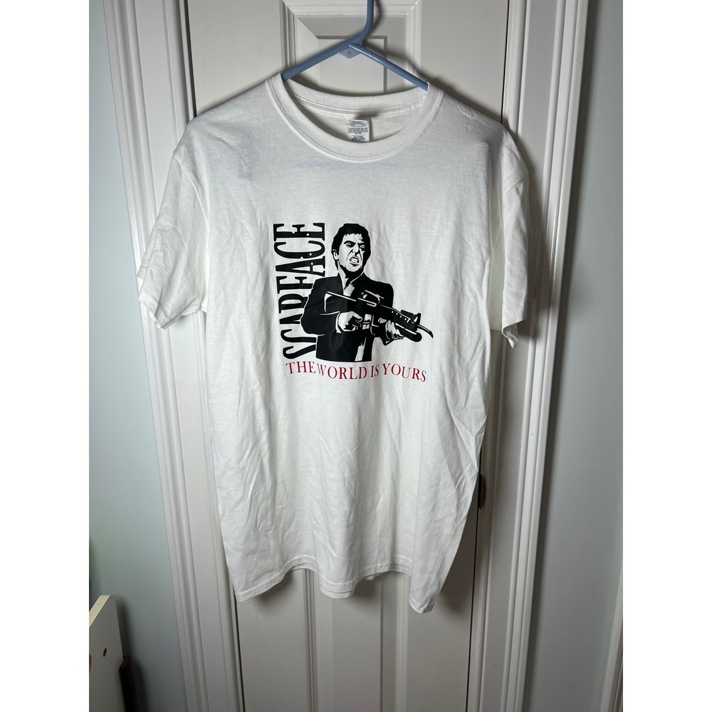 Gildan Scarface Tony Montana The World Is Yours Graphic Tee White Mens Medium